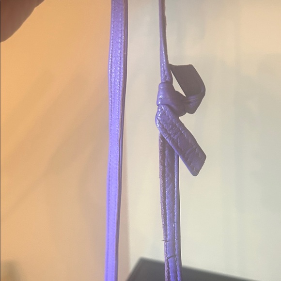 Vintage Italian leather Purple Tassel Women's Bag - Picture 9 of 10